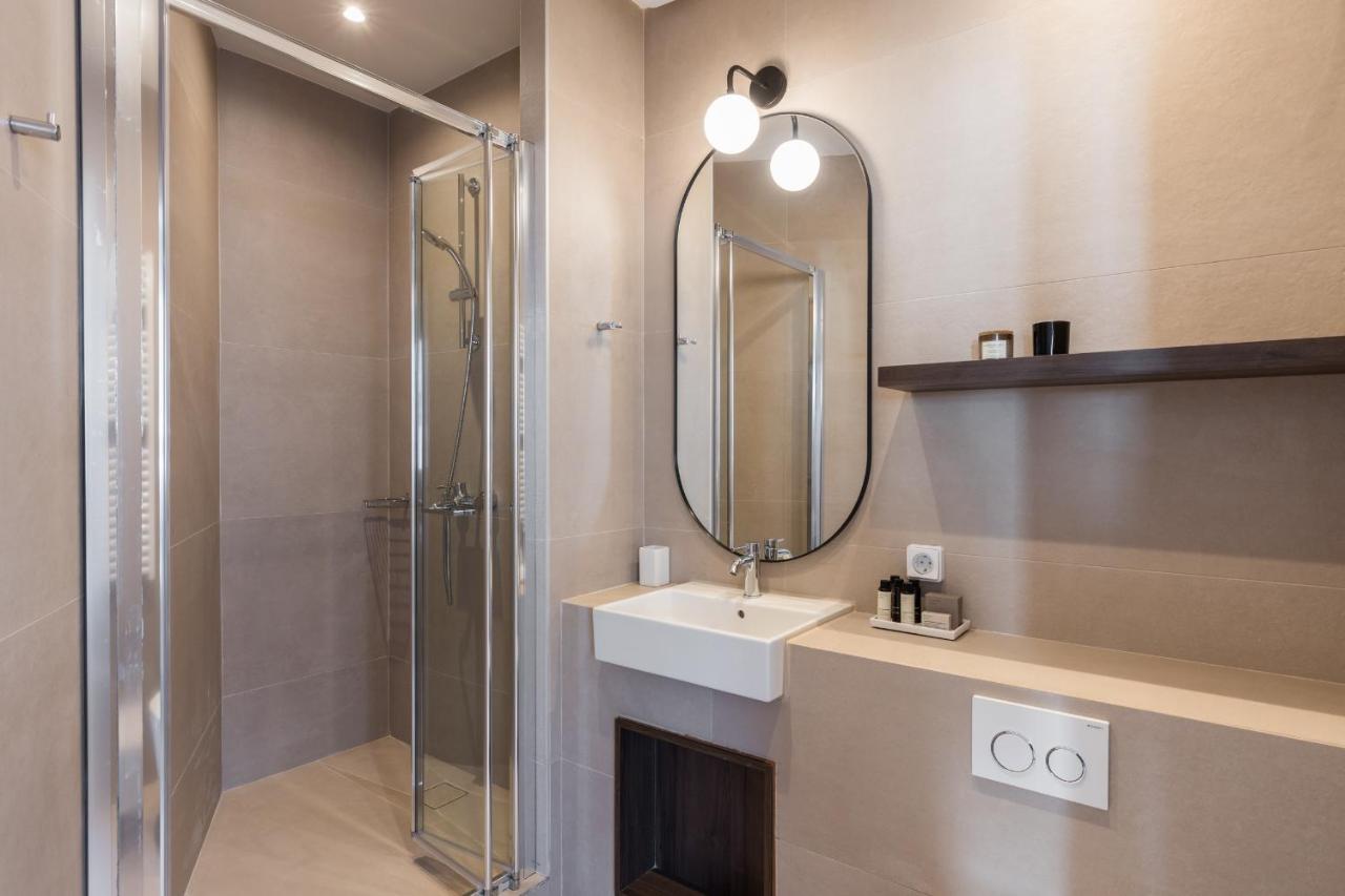 Luxury Apartments In Plaka By Upstreet Atenas Exterior foto